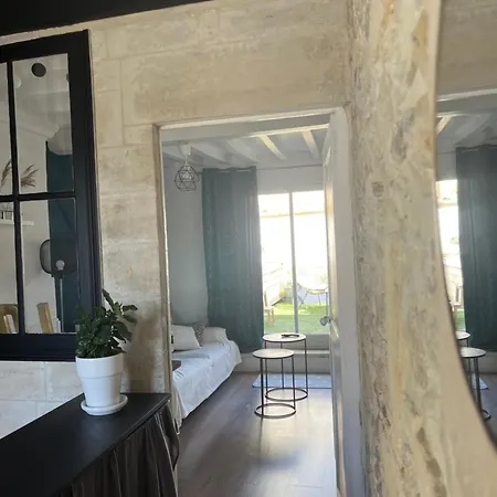 Maison De Avec Terrasse 別荘